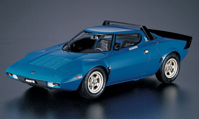 700 - 37987 - HMCC15 - Historic Car Series - painted model