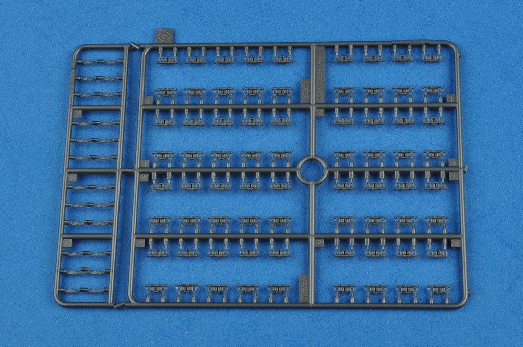 204 - - - Jagdpanzer IV / L/70 (A) - sprue