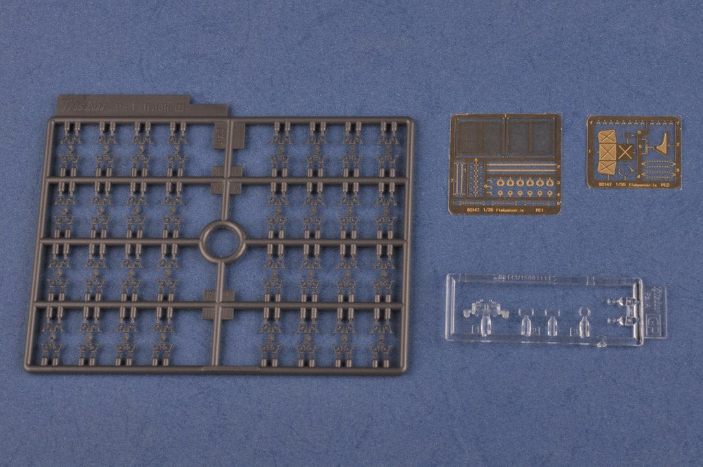 203 - - - Flakpanzer I Ausf. A with Sd.Ah. 51 Trailer - sprue