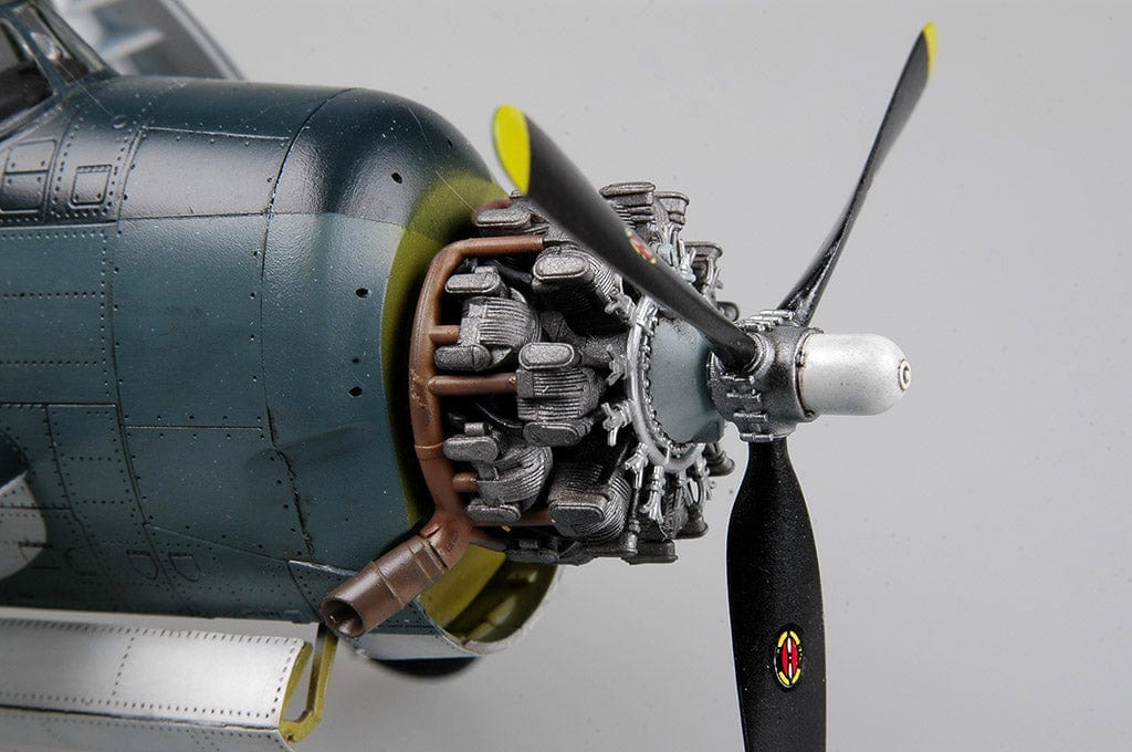 702 - HobbyBoss - 80325 - Grumman TBM-3 Avenger - painted model