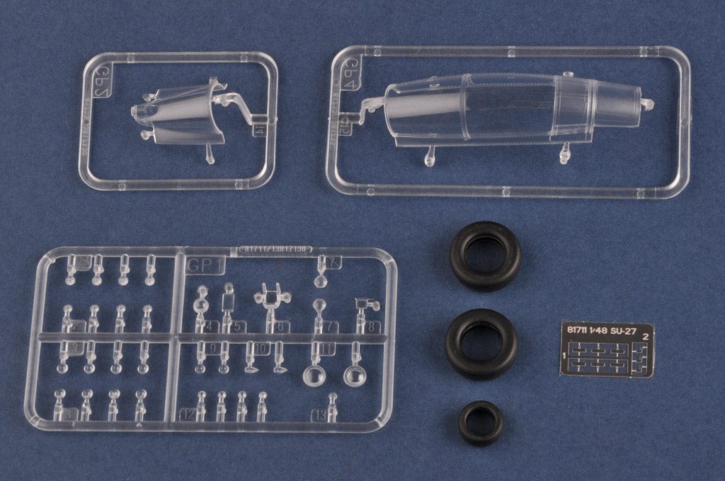 207 - HobbyBoss - 81713 - Sukhoi Su-27UB Flanker C - sprue