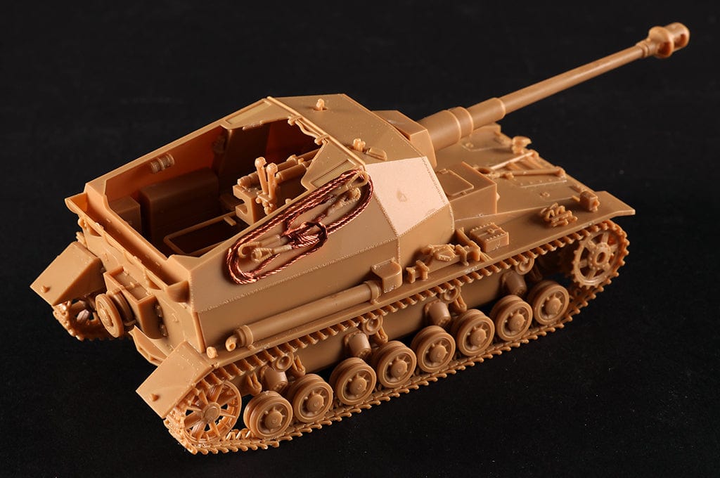 601 - HobbyBoss - 84835 - 10.5cm K gp.Sfl. Dicker Max - unpainted model