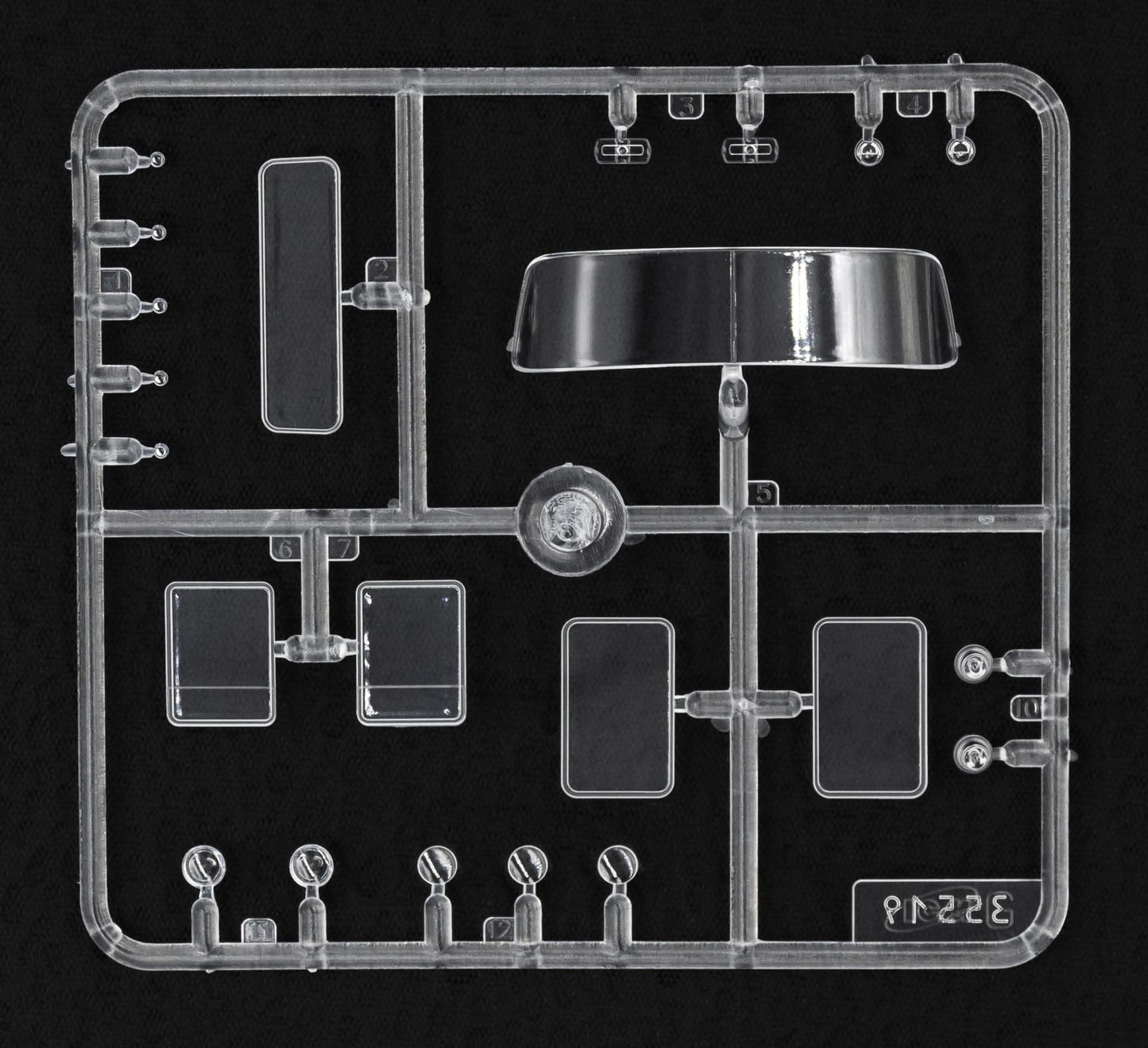 214 - ICM - DS3527 - Fire Trucks of Ukraine - sprue