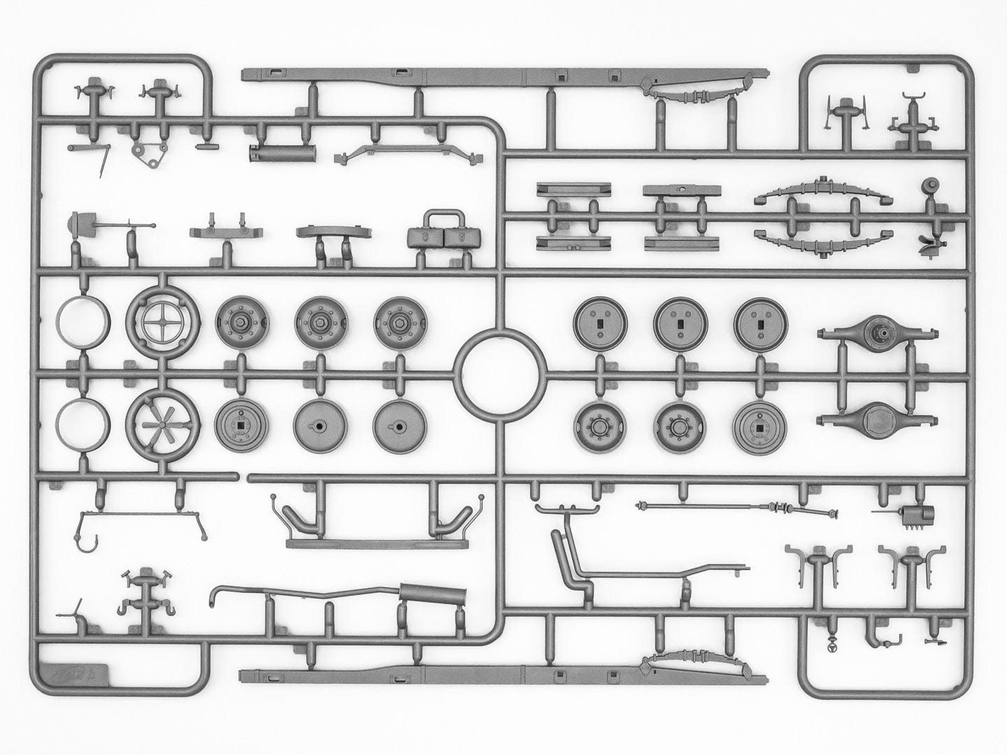 200 - ICM - DS3529 - Vehicles of the DAK - sprue