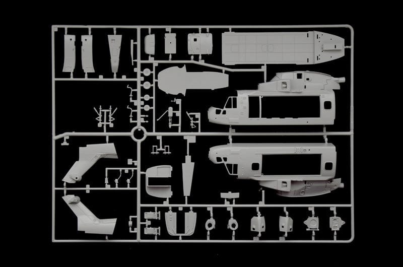 200 - Italeri - 1486 - AgustaWestland AW101 Merlin HM1 - sprue