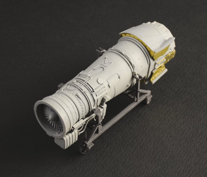 Italeri - 2513 - Panavia Tornado GR4 - unpainted model