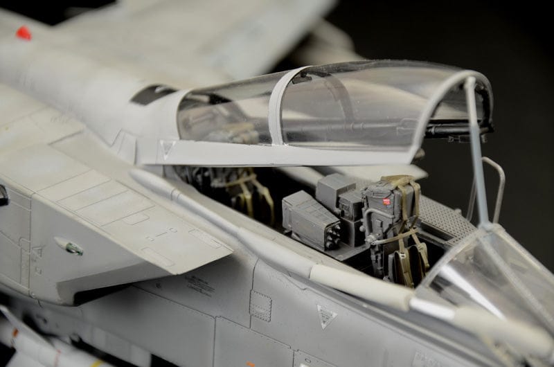 705 - Italeri - 2517 - Panavia Tornado ECR - painted model