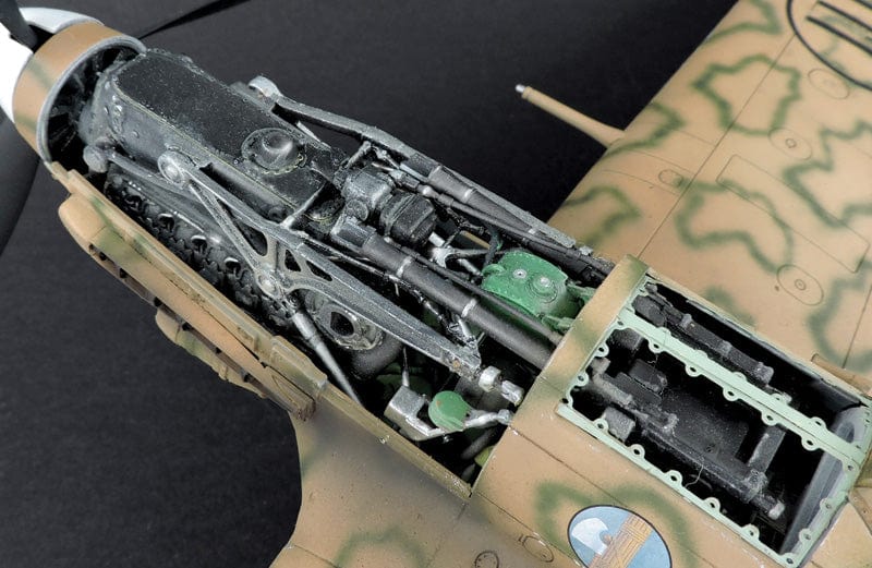 Italeri - 2519 - Macchi MC.205 Veltro - painted model