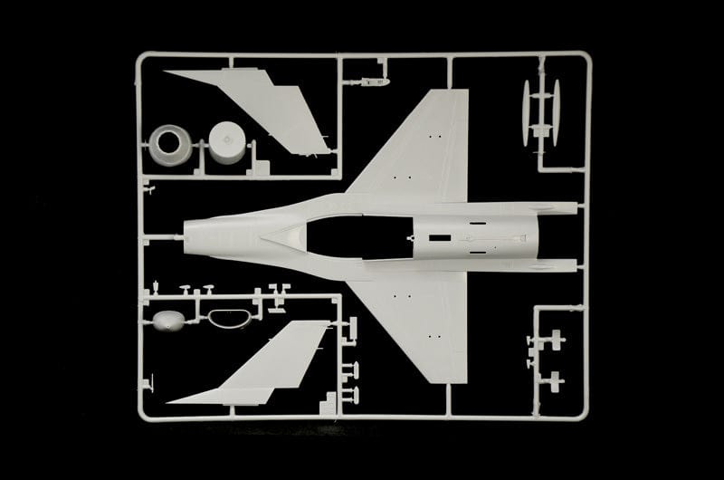 202 - Italeri - 2786 - General Dynamics F-16A Fighting Falcon - sprue
