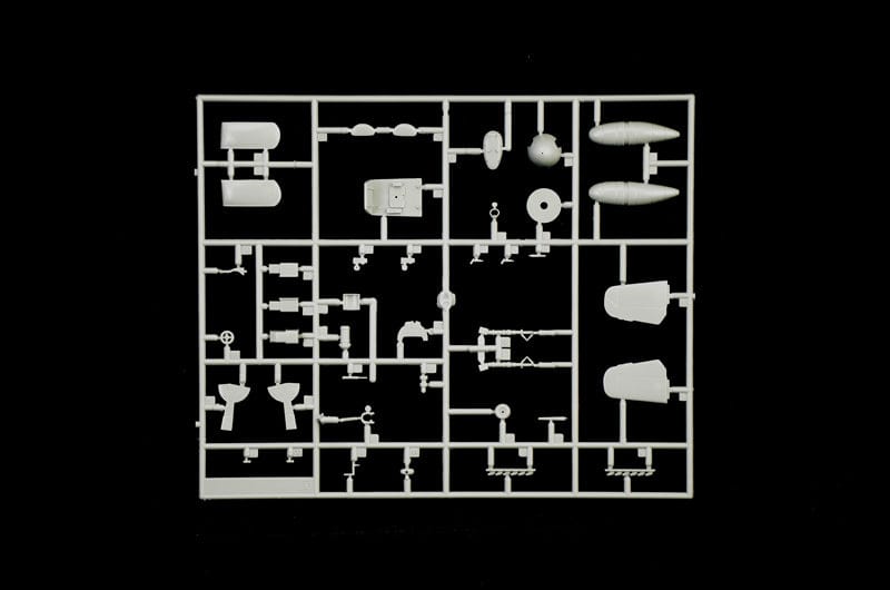 202 - Italeri - 2805 - Messerschmitt Bf 109 K-4 - sprue