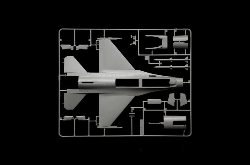 201 - Italeri - 2825 - Lockheed Martin F-16C Fighting Falcon - sprue