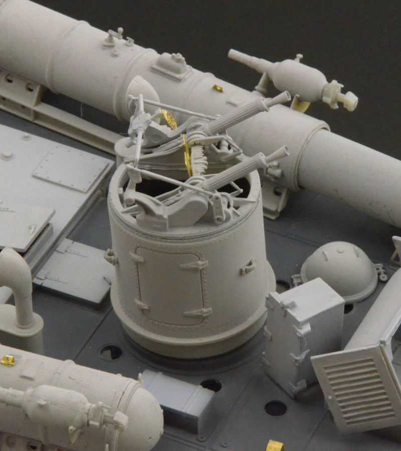 601 - Italeri - 5610 - Vosper 72' MTB 77 - unpainted model