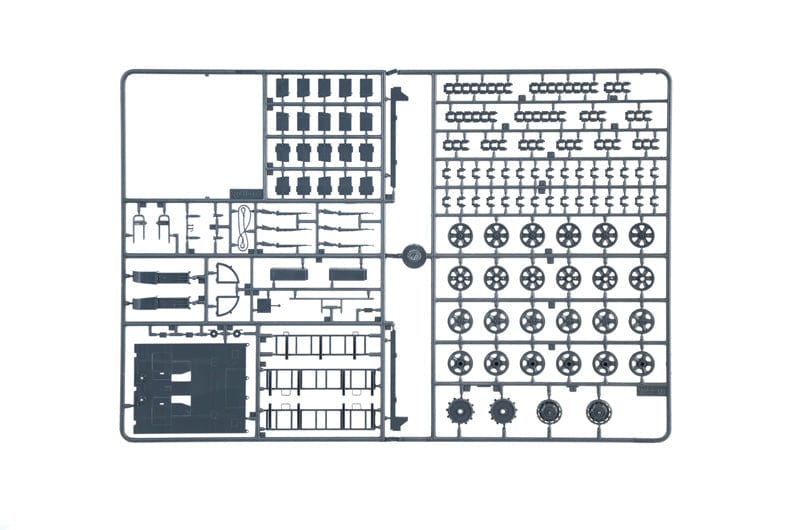 202 - Italeri - 6395 - Sd.Kfz. 10/4 with 2cm Flak 30 and Crew - sprue