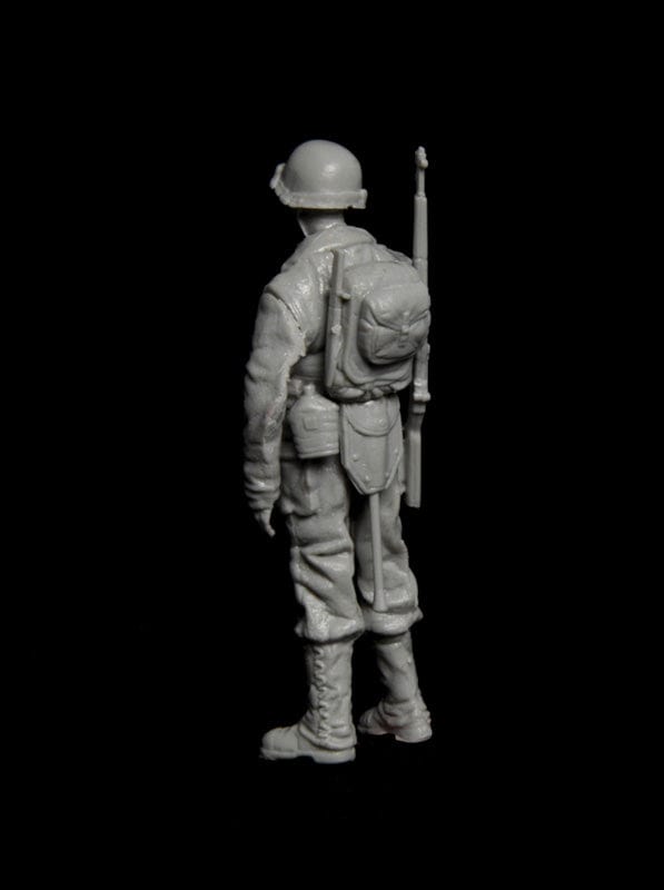 605 - - unpainted model
