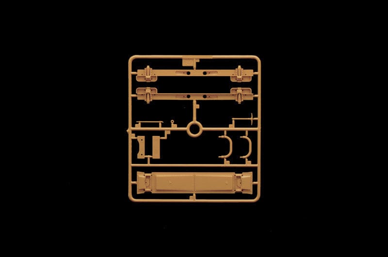 200 - Italeri - 6530 - SPA-Viberti AS.42 Sahariana - sprue