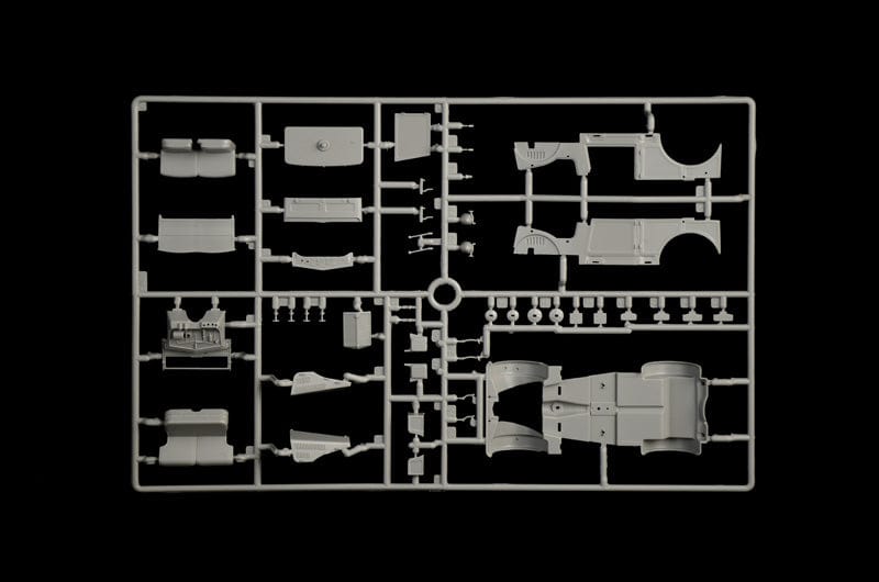 200 - Italeri - 6550 - Fiat 508 CM Coloniale - sprue