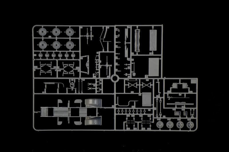 200 - Italeri - 6597 - m.gl.Pkw. Kfz. 12 Horch 901 Typ 40 - sprue