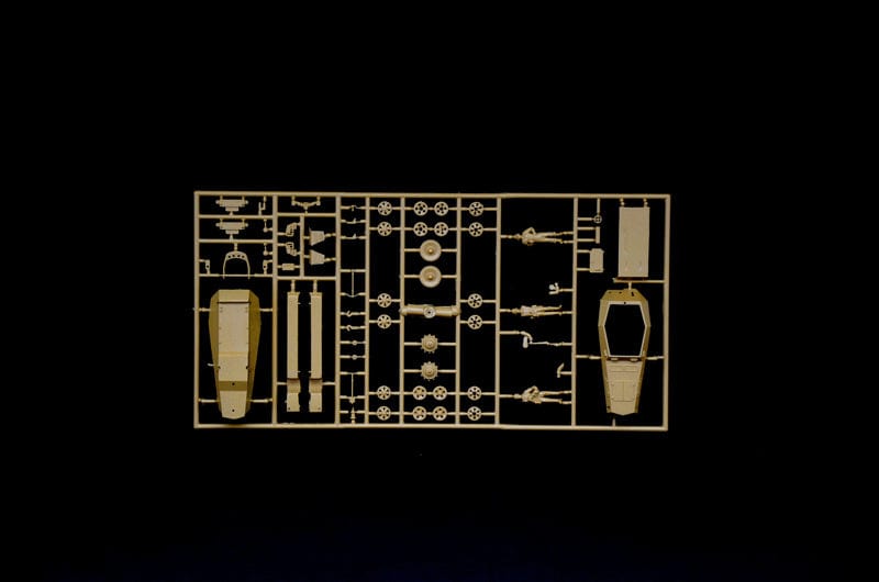 200 - Italeri - 7034 - Sd.Kfz. 250/3 - sprue