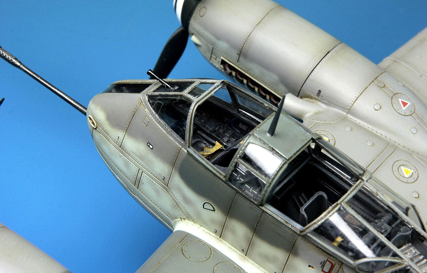 702 - Meng Model - LS-001 - Messerschmitt Me 410 B-2/U4 Hornisse - painted model