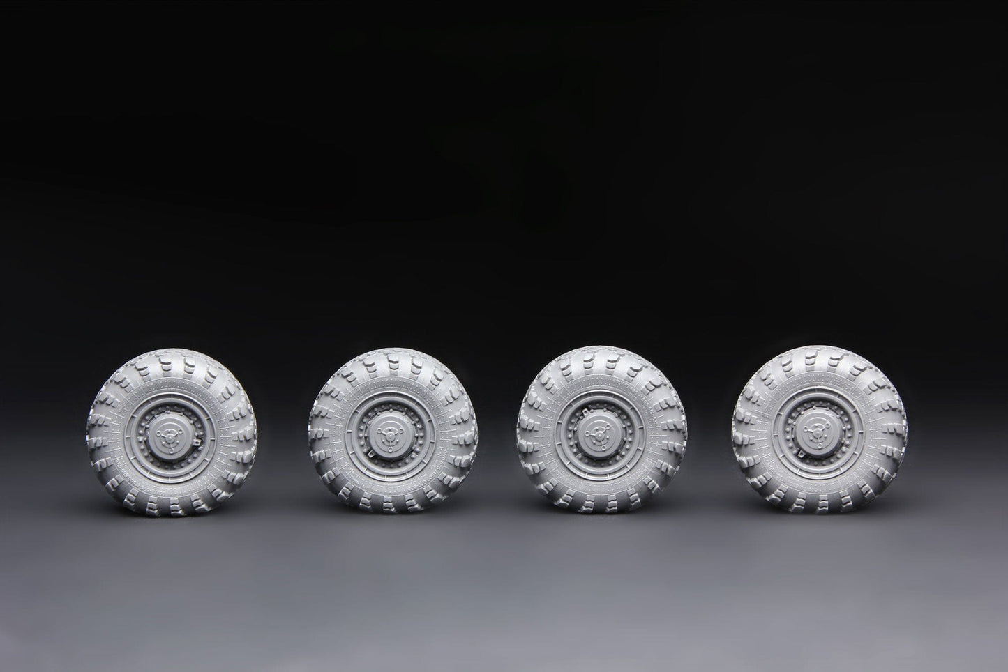 600 - Meng Model - SPS-019 - MAZ-543M Sagged Wheels Set - unpainted model