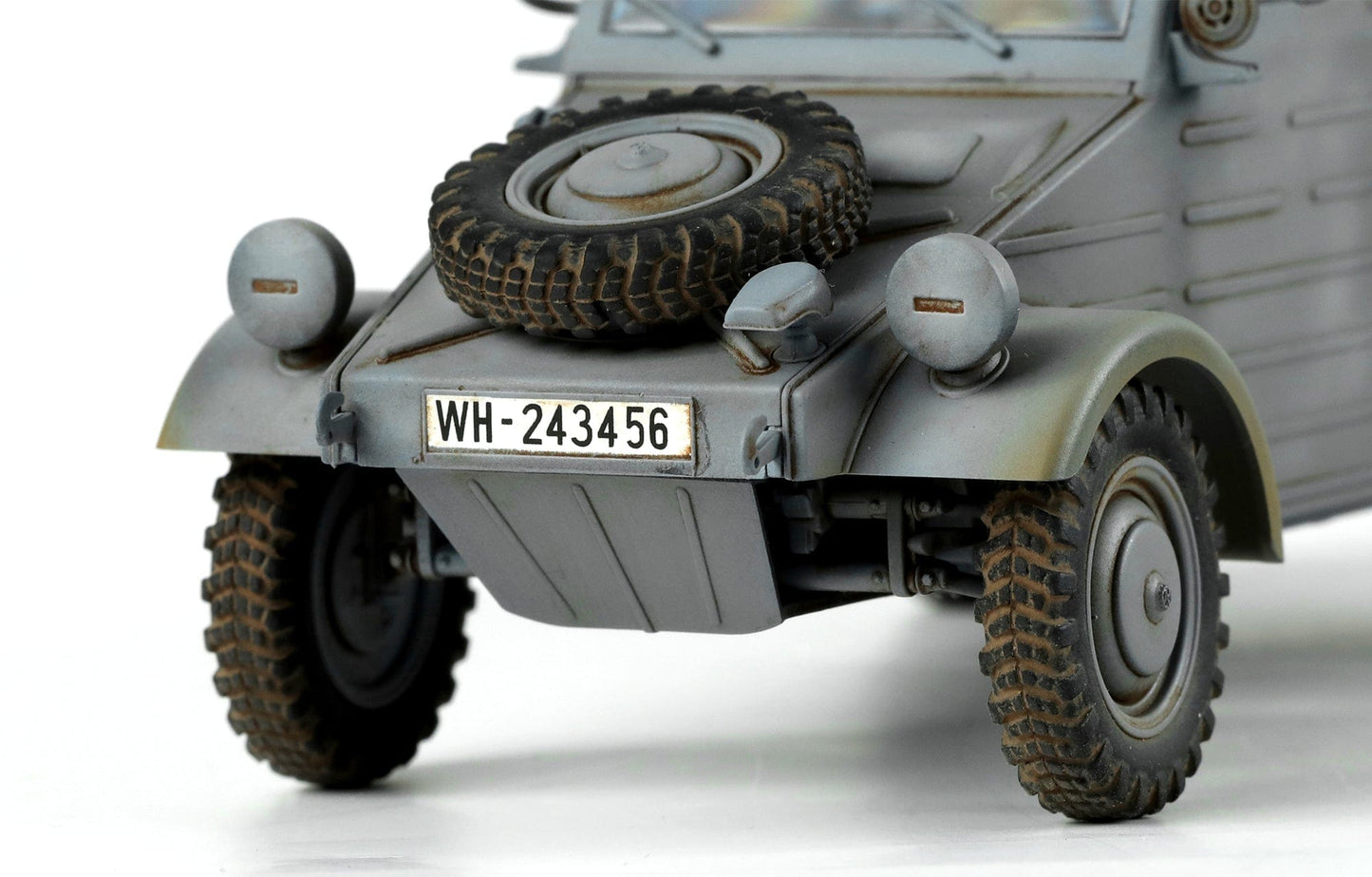 703 - Meng Model - VS-017 - Volkswagen Type 82/3 Kübelwagen - painted model