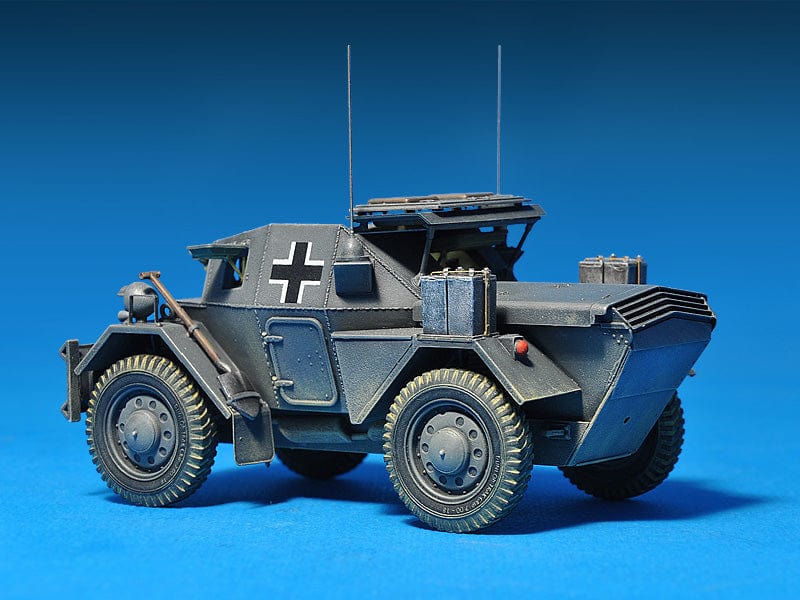 705 - - painted model