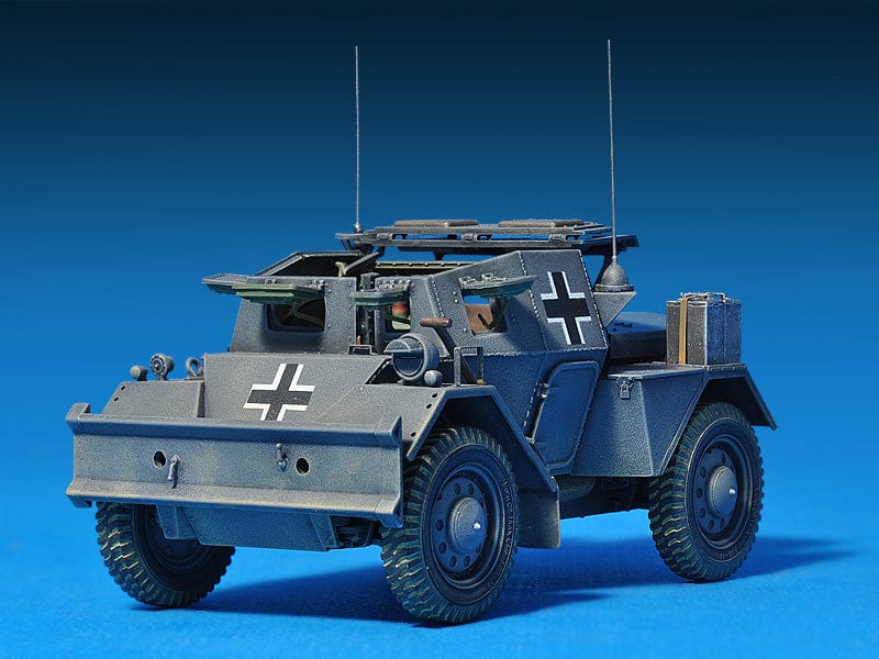704 - - painted model