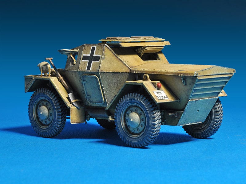 704 - - painted model