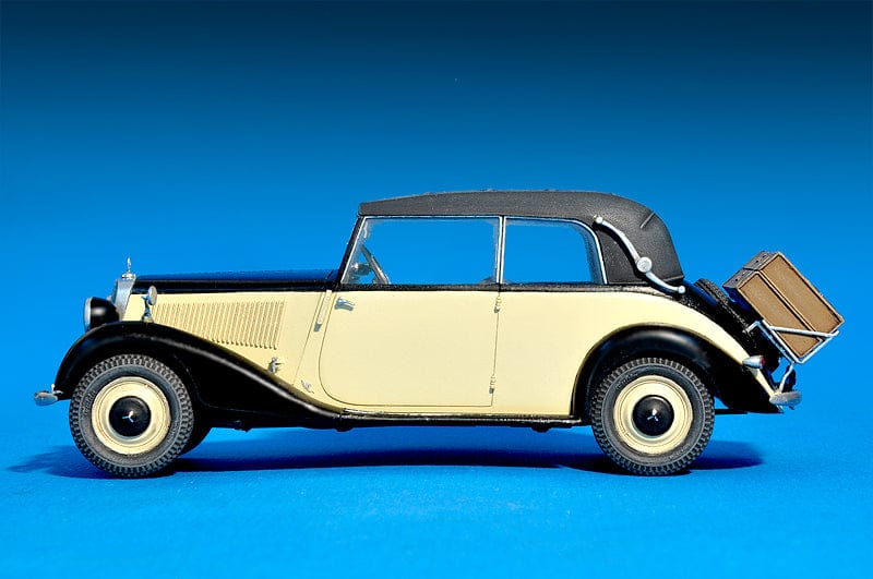 710 - - painted model