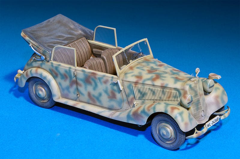 702 - - painted model
