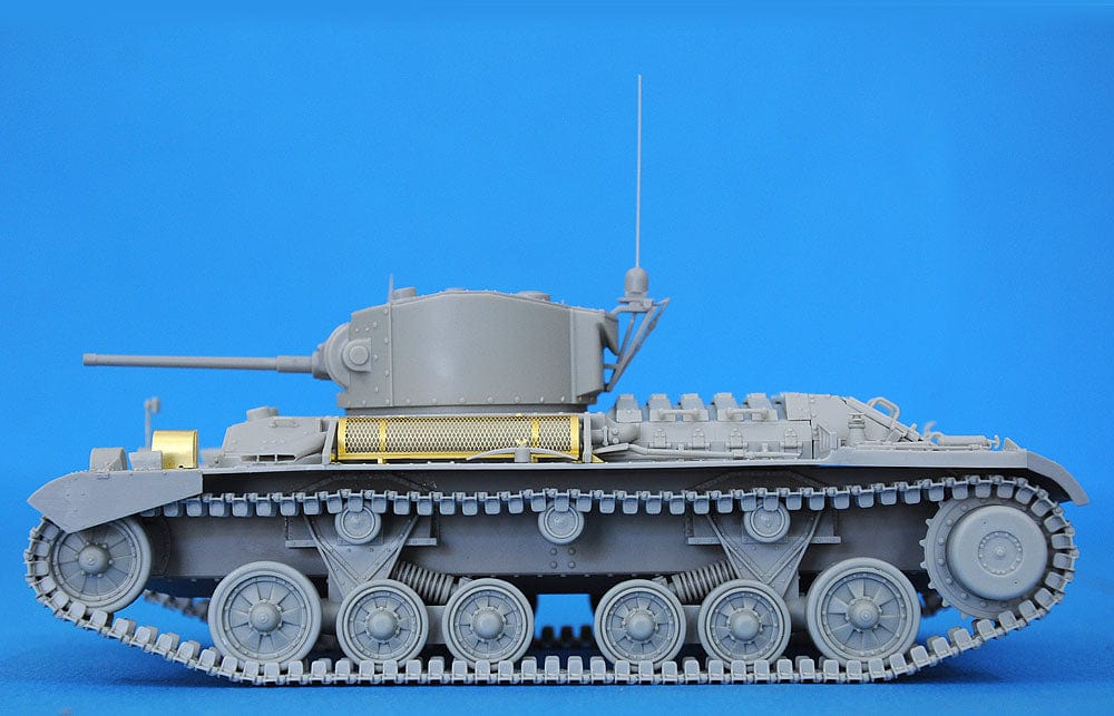 605 - - unpainted model