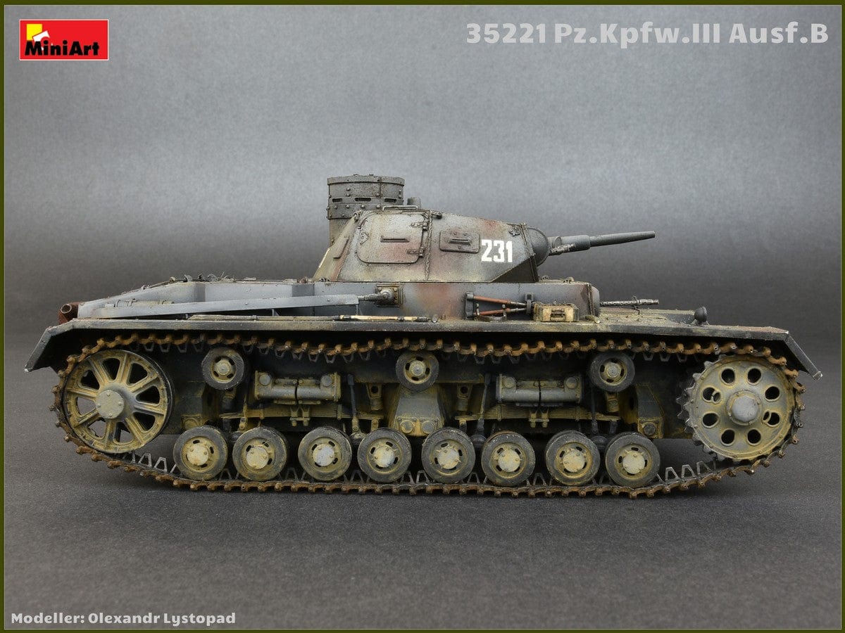 706 - - painted model