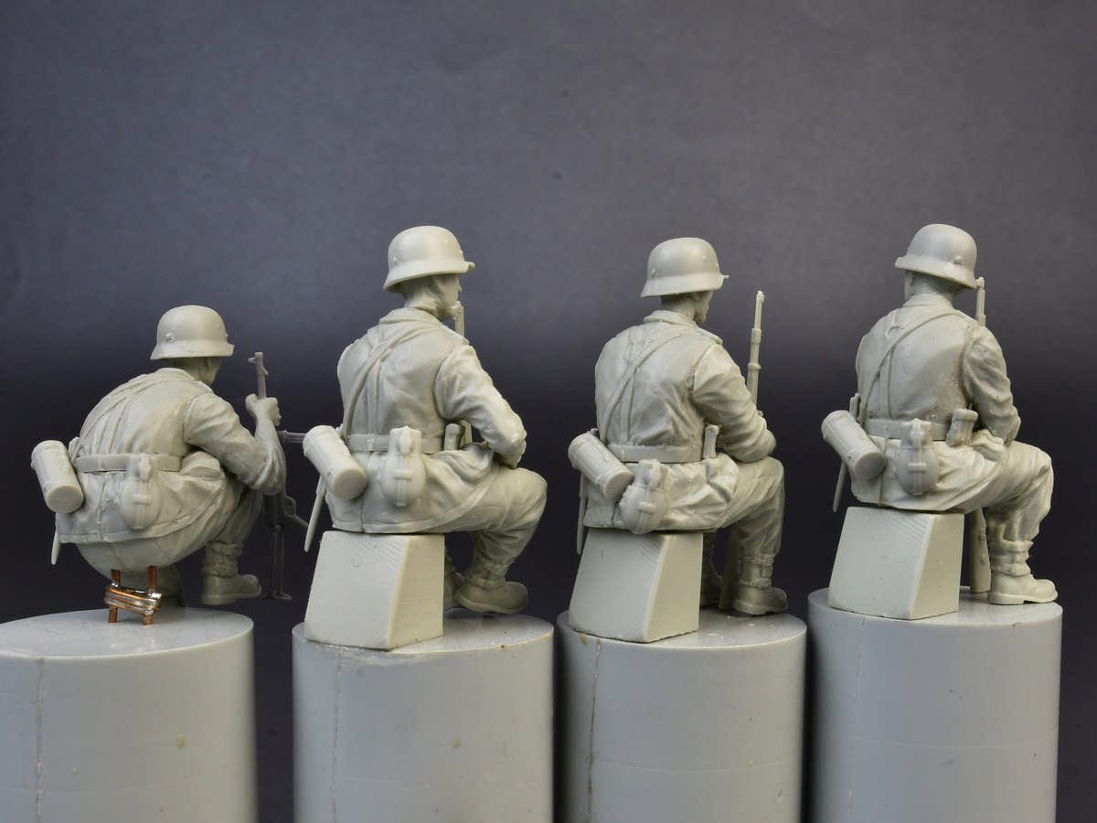601 - - unpainted model
