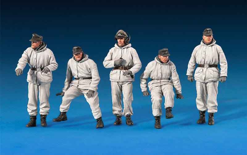 700 - - painted model