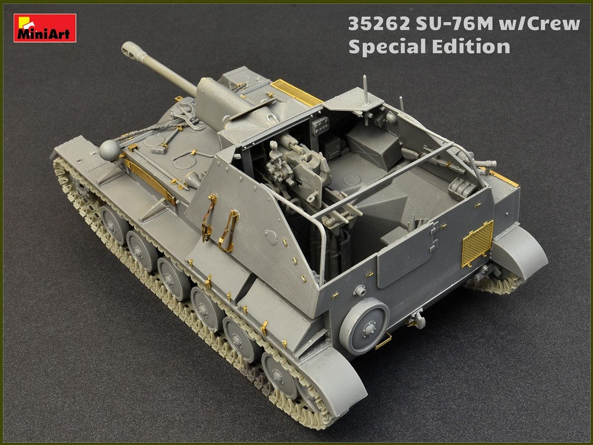 602 - - unpainted model