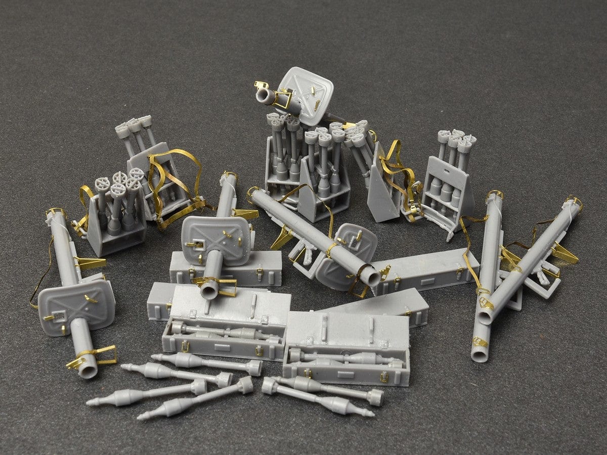 600 - - unpainted model