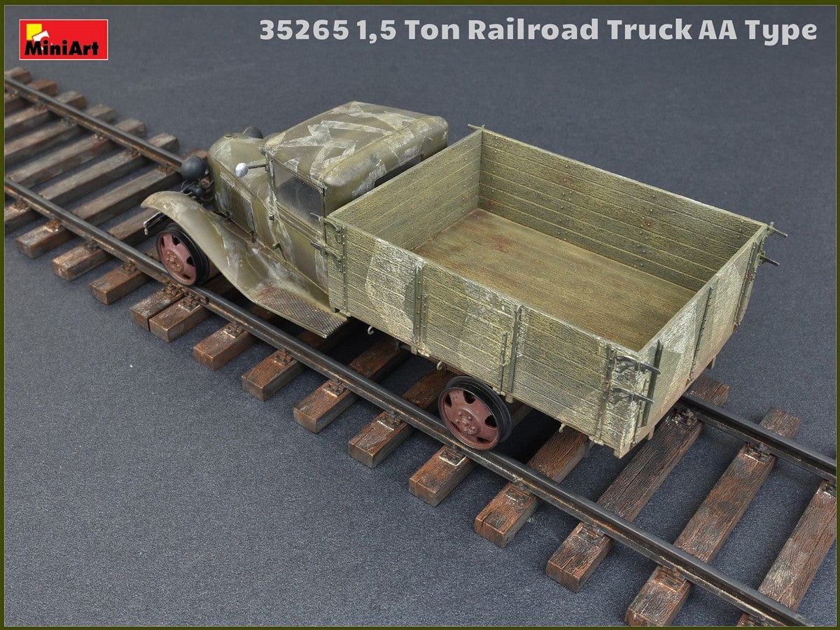 706 - - painted model