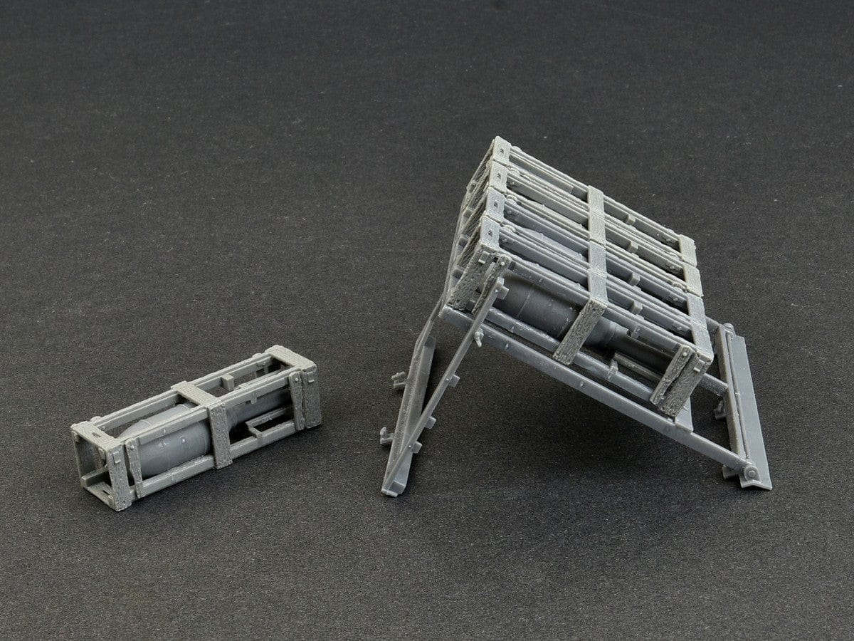 606 - - unpainted model