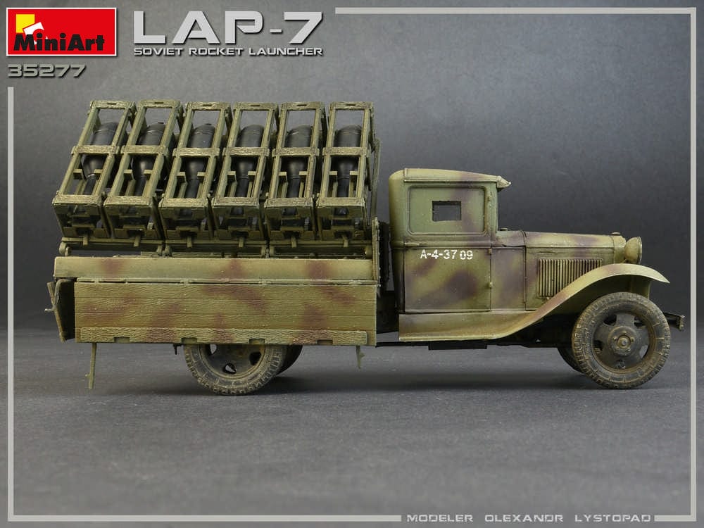 702 - - painted model