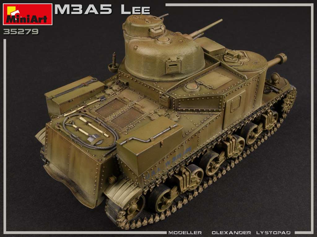 707 - - painted model