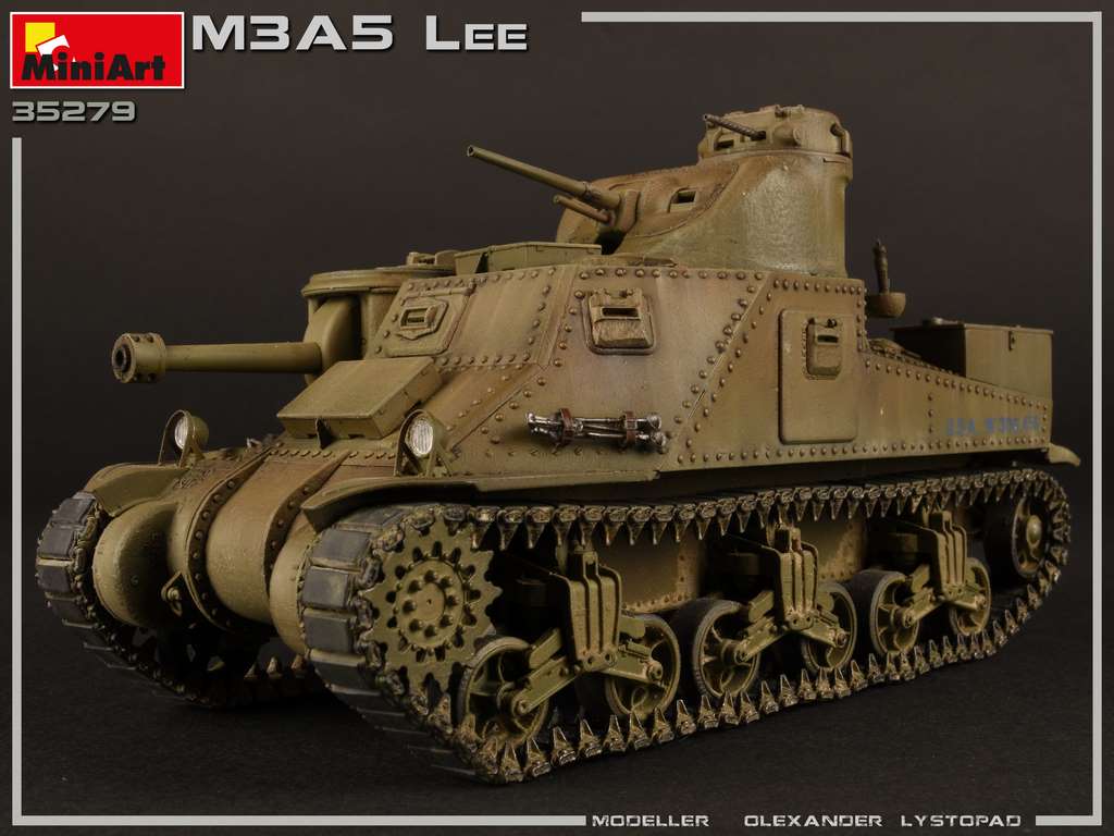 700 - - painted model