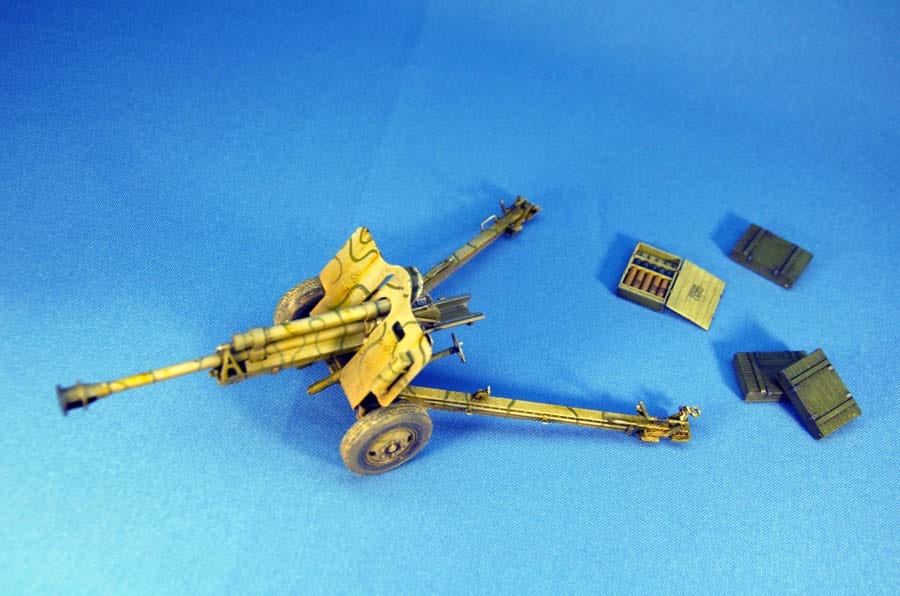 702 - Miniart - 35104 - 7.62cm FK39(r) Field Gun - painted model