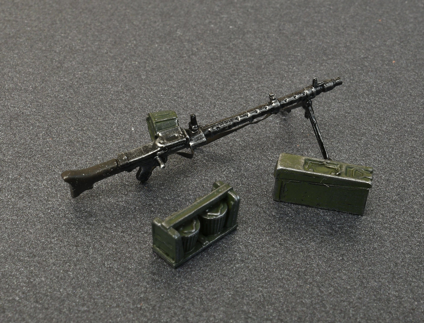 705 - Miniart - 35250 - German Machine Gun Set - painted model