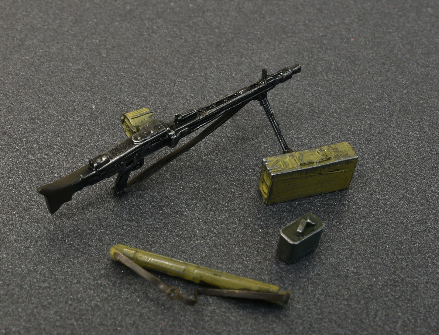 707 - Miniart - 35250 - German Machine Gun Set - painted model