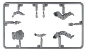 200 - Miniart - 53015 - German Tank Crew (France 1944) (resin heads) - sprue