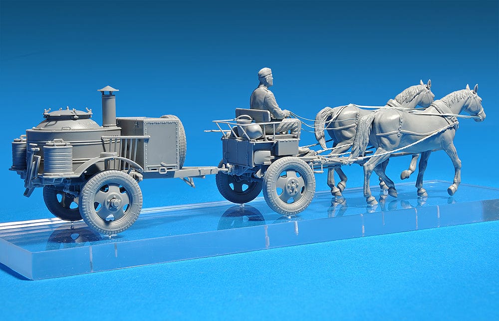 602 - Miniart - 35057 - Horse-Drawn Field Kitchen KP-42 - unpainted model