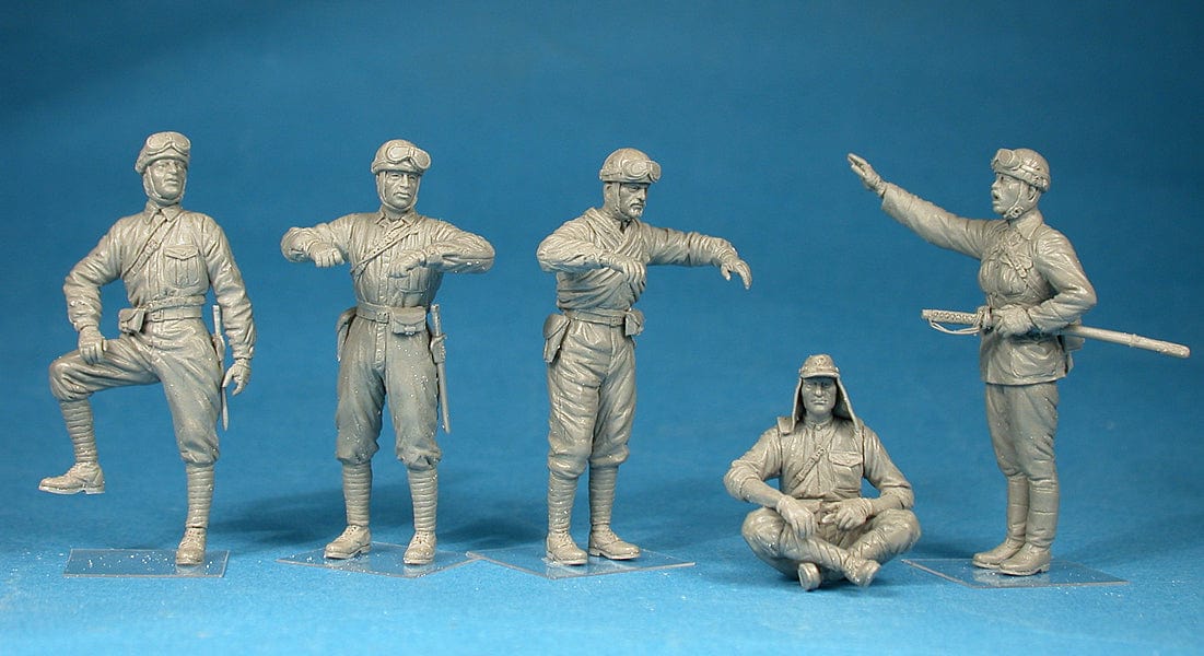 600 - Miniart - 35128 - Japanese Tank Crew - unpainted model