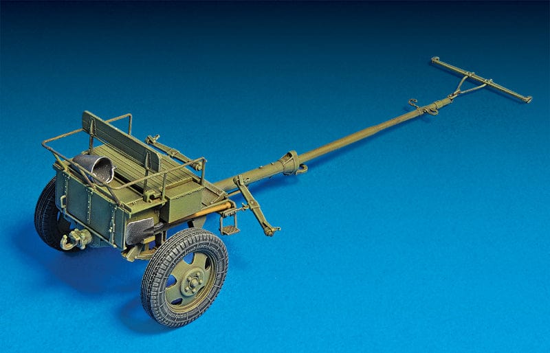 700 - Miniart - 35115 - Limber 52-R-353M obr. 1942 - painted model