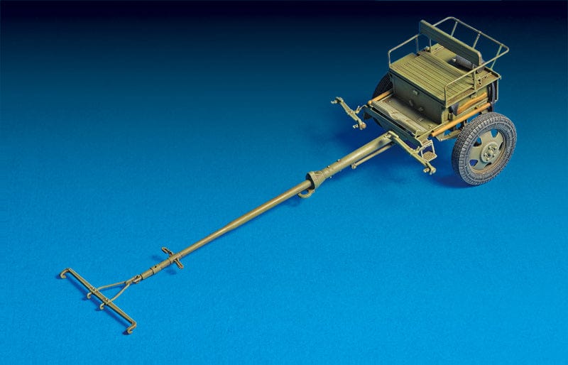 701 - Miniart - 35115 - Limber 52-R-353M obr. 1942 - painted model