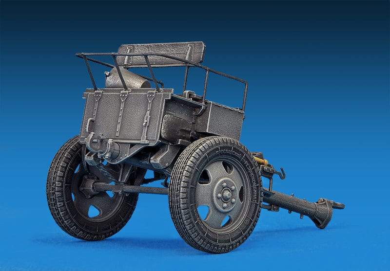 702 - Miniart - 35115 - Limber 52-R-353M obr. 1942 - painted model